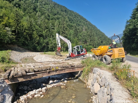Sanacijska obnova vodotokov in hudournikov po poplavah (2)
